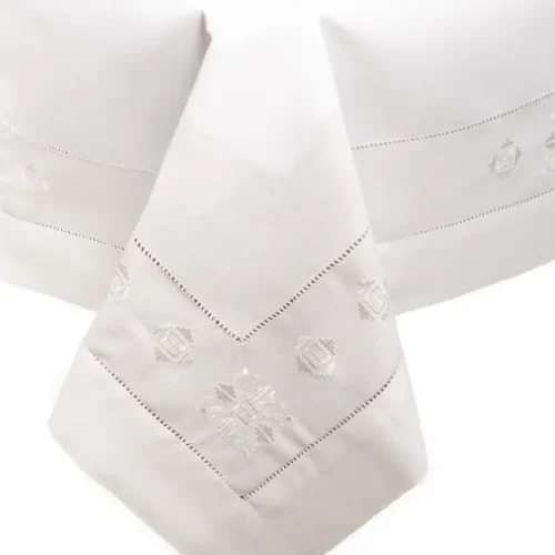 Machine embroidered tablecloth