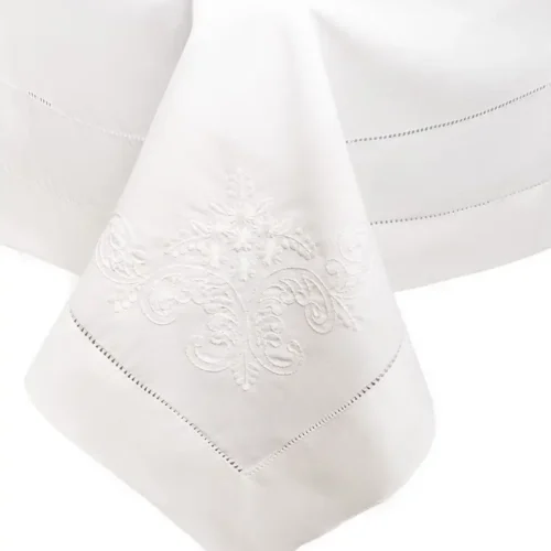 Machine embroidered tablecloth